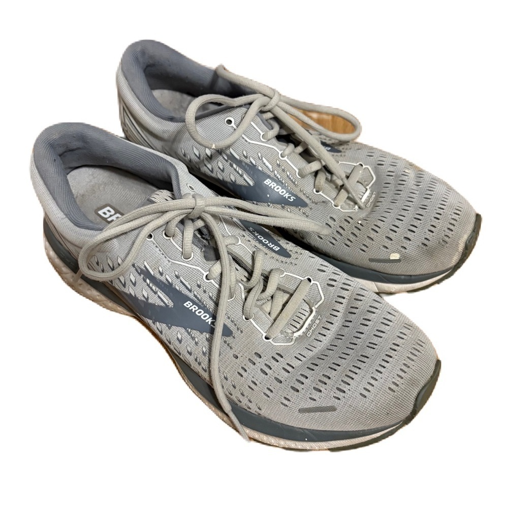 Brooks Light Gray Athletic Sneakers Ghost 13 Running Sz 10 Women’s